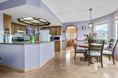 124 Catalina Place Ne, Calgary, AB - Indoor