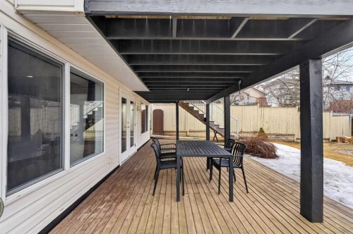 10 Somerglen Crescent Sw, Calgary, AB - Outdoor With Deck Patio Veranda With Exterior