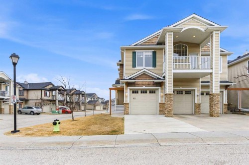 40 Royal Birch Mount Nw, Calgary, AB - Outdoor With Facade
