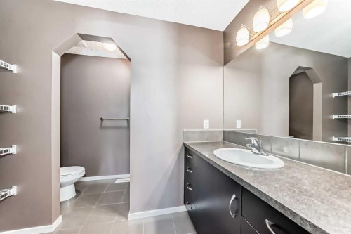 136 Sage Valley Drive Nw, Calgary, AB - Indoor Photo Showing Bathroom