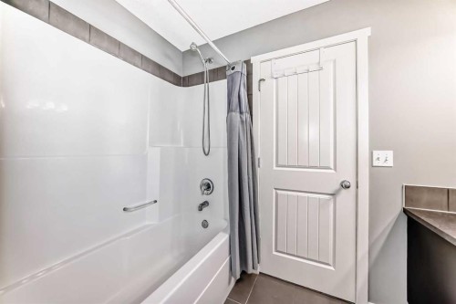 136 Sage Valley Drive Nw, Calgary, AB - Indoor Photo Showing Bathroom