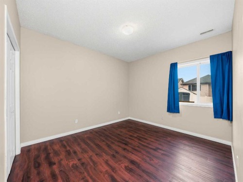 32 Panatella Parade Nw, Calgary, AB - Indoor Photo Showing Other Room