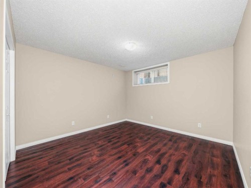 32 Panatella Parade Nw, Calgary, AB - Indoor Photo Showing Other Room
