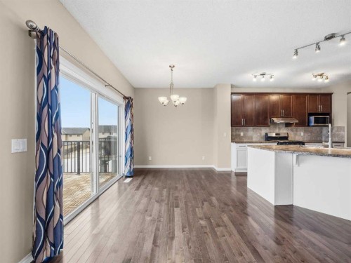 32 Panatella Parade Nw, Calgary, AB - Indoor Photo Showing Kitchen