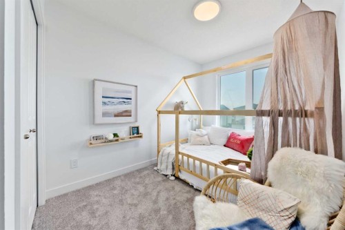 245 Bighorn Avenue, Calgary, AB - Indoor Photo Showing Bedroom