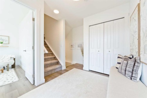 245 Bighorn Avenue, Calgary, AB - Indoor Photo Showing Other Room
