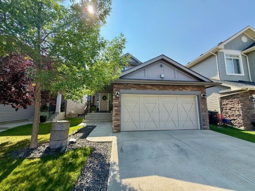 607 Montgomery Close SE High River, AB T1V 0B7