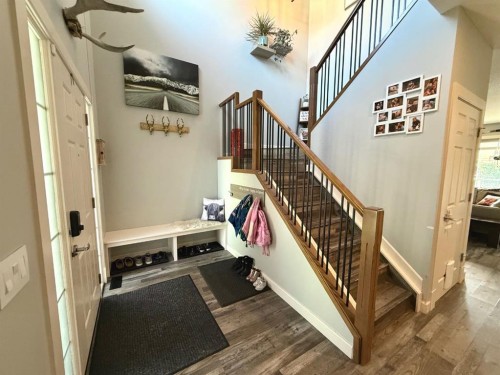 607 Montgomery Close Se, High River, AB - Indoor Photo Showing Other Room