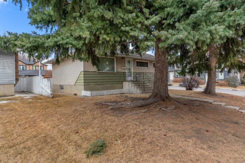 604 56 Avenue Sw, Calgary, AB - Outdoor