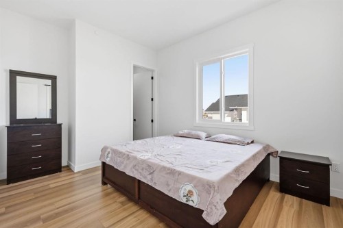 31 St. Andrews Close, Lyalta, AB - Indoor Photo Showing Bedroom