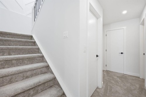 31 St. Andrews Close, Lyalta, AB - Indoor Photo Showing Other Room