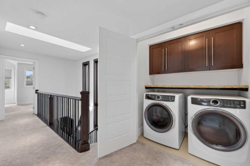 1924 48 Avenue Sw, Calgary, AB - Indoor Photo Showing Laundry Room