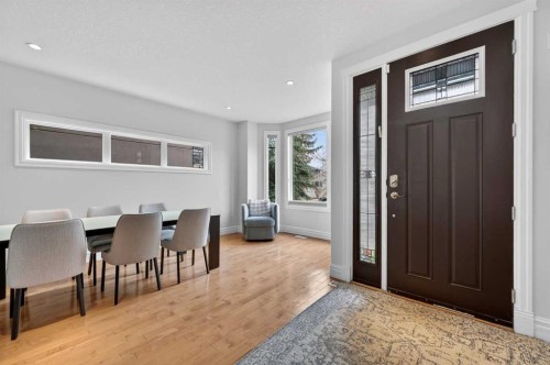 1924 48 Avenue Sw, Calgary, AB - Indoor Photo Showing Dining Room