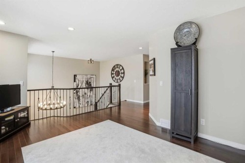 26 Sage Valley Mews Nw, Calgary, AB - Indoor Photo Showing Other Room
