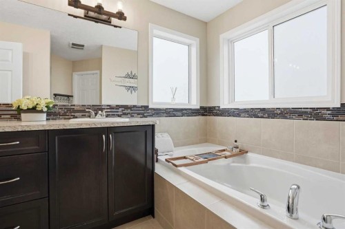26 Sage Valley Mews Nw, Calgary, AB - Indoor Photo Showing Bathroom