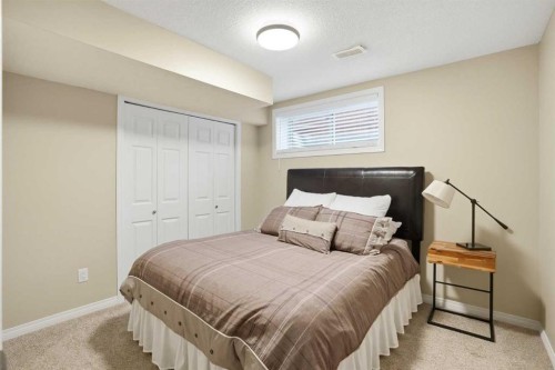 26 Sage Valley Mews Nw, Calgary, AB - Indoor Photo Showing Bedroom