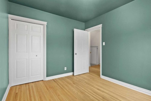 67 Hooke Road Sw, Calgary, AB - Indoor