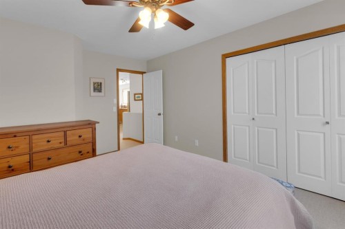 105 Everstone Way Sw, Calgary, AB 