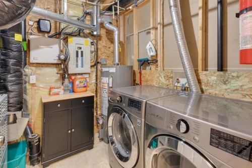 105 Everstone Way Sw, Calgary, AB 