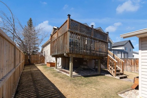 105 Everstone Way Sw, Calgary, AB 