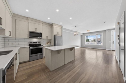 123-123 Redstone Crescent Ne, Calgary, AB - Indoor Photo Showing Kitchen With Double Sink With Upgraded Kitchen