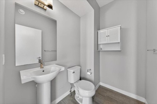 123-123 Redstone Crescent Ne, Calgary, AB - Indoor Photo Showing Bathroom