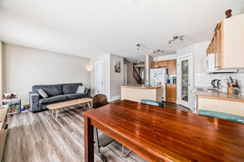11-2002 22 Avenue, Bowden, AB - Outdoor With Deck Patio Veranda With Exterior