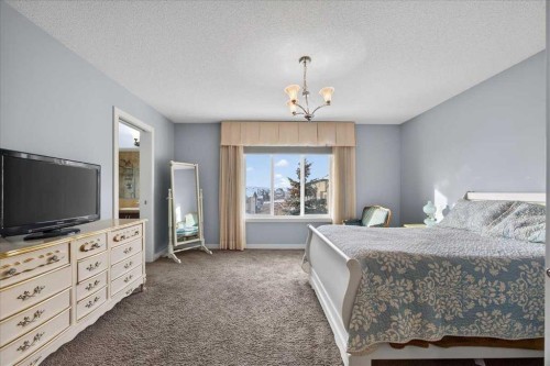 28 Evansview Manor Nw, Calgary, AB 