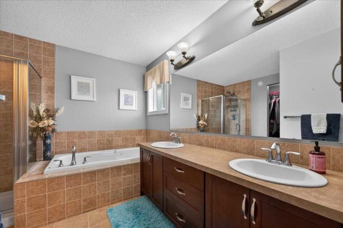 28 Evansview Manor Nw, Calgary, AB 