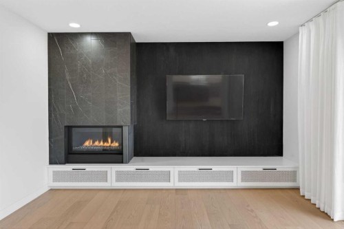 42 Sunvista Crescent Se, Calgary, AB - Indoor With Fireplace