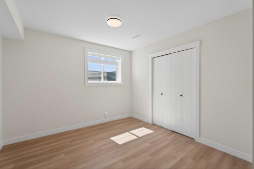 42 Sunvista Crescent Se, Calgary, AB - Indoor Photo Showing Other Room