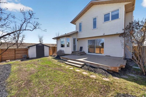 42 Sunvista Crescent Se, Calgary, AB - Outdoor With Deck Patio Veranda