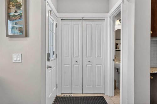 50 Silverado Plains Circle Sw, Calgary, AB - Indoor Photo Showing Other Room