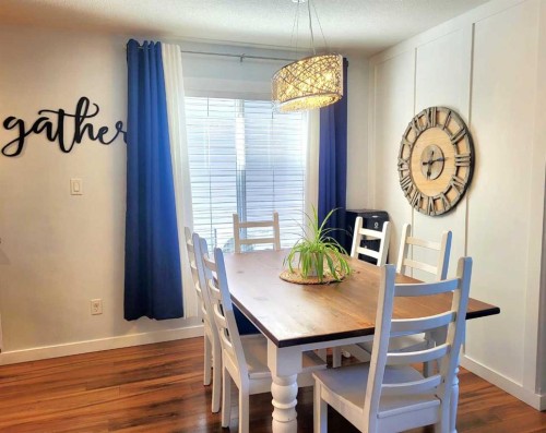 144 Kirpatrick Way, Leduc, AB - Indoor Photo Showing Dining Room