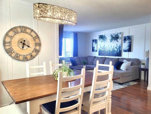 144 Kirpatrick Way, Leduc, AB - Indoor Photo Showing Living Room