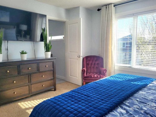 144 Kirpatrick Way, Leduc, AB - Indoor Photo Showing Laundry Room