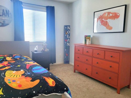 144 Kirpatrick Way, Leduc, AB - Indoor Photo Showing Bedroom