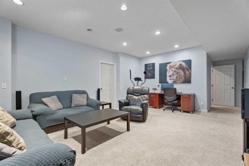 131 Auburn Sound View Se, Calgary, AB - Indoor Photo Showing Other Room