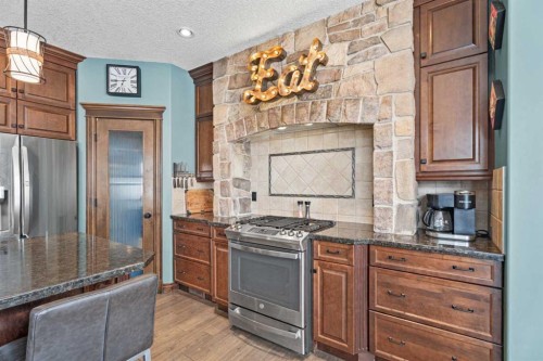 131 Auburn Sound View Se, Calgary, AB - Indoor Photo Showing Kitchen