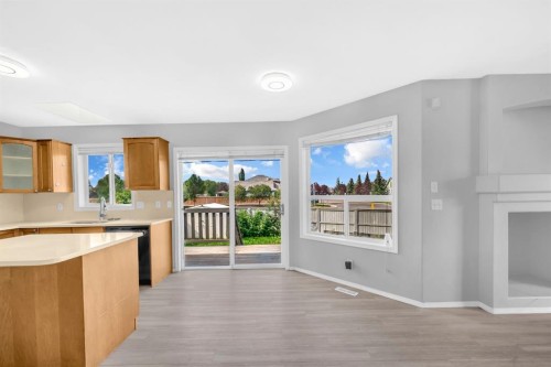 171 Willowbrook Drive Nw, Airdrie, AB - Indoor