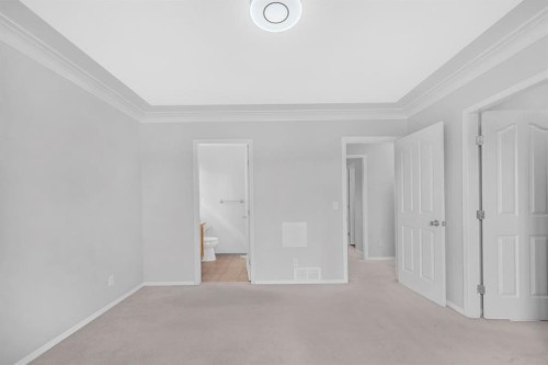 171 Willowbrook Drive Nw, Airdrie, AB - Indoor Photo Showing Other Room