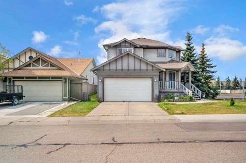171 Willowbrook Drive Nw, Airdrie, AB - Outdoor With Facade