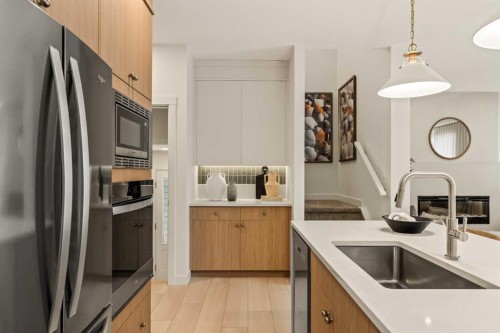 103 Silver Spruce Grove, Calgary, AB - Indoor Photo Showing Kitchen