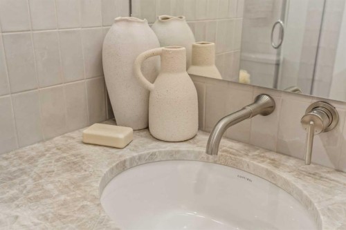 103 Silver Spruce Grove, Calgary, AB - Indoor Photo Showing Bathroom