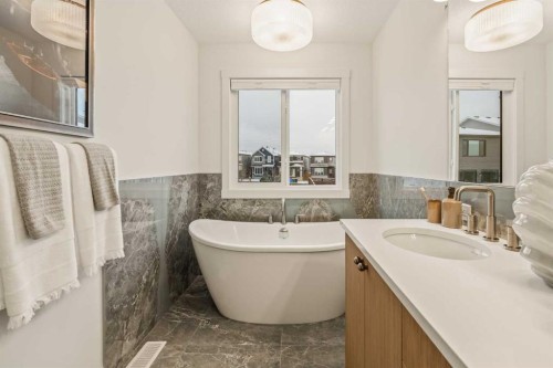103 Silver Spruce Grove, Calgary, AB - Indoor Photo Showing Bathroom