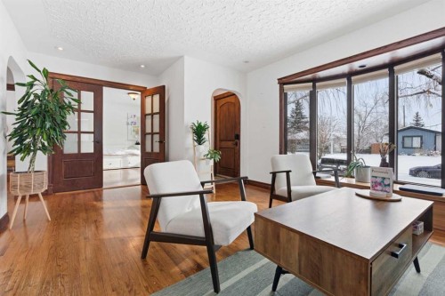 1907 Kelwood Drive Sw, Calgary, AB - Indoor