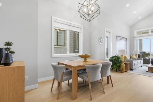 408 Crestridge Common Sw, Calgary, AB - Indoor Photo Showing Dining Room