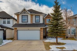 82 Hidden Ridge View NW Calgary, AB T3A 5V8