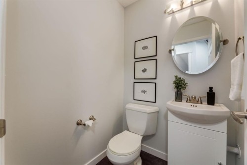 82 Hidden Ridge View Nw, Calgary, AB - Indoor Photo Showing Bathroom