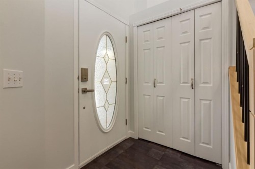 82 Hidden Ridge View Nw, Calgary, AB - Indoor Photo Showing Other Room